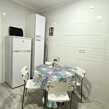 Piso Moderno 3 Severo Ochoa 31 2a * Хихон