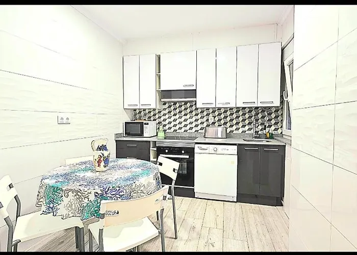 Piso Moderno 3 Severo Ochoa 31 2a Χιχόν